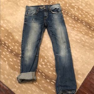 Boyfriend distressed cropped blue jeans